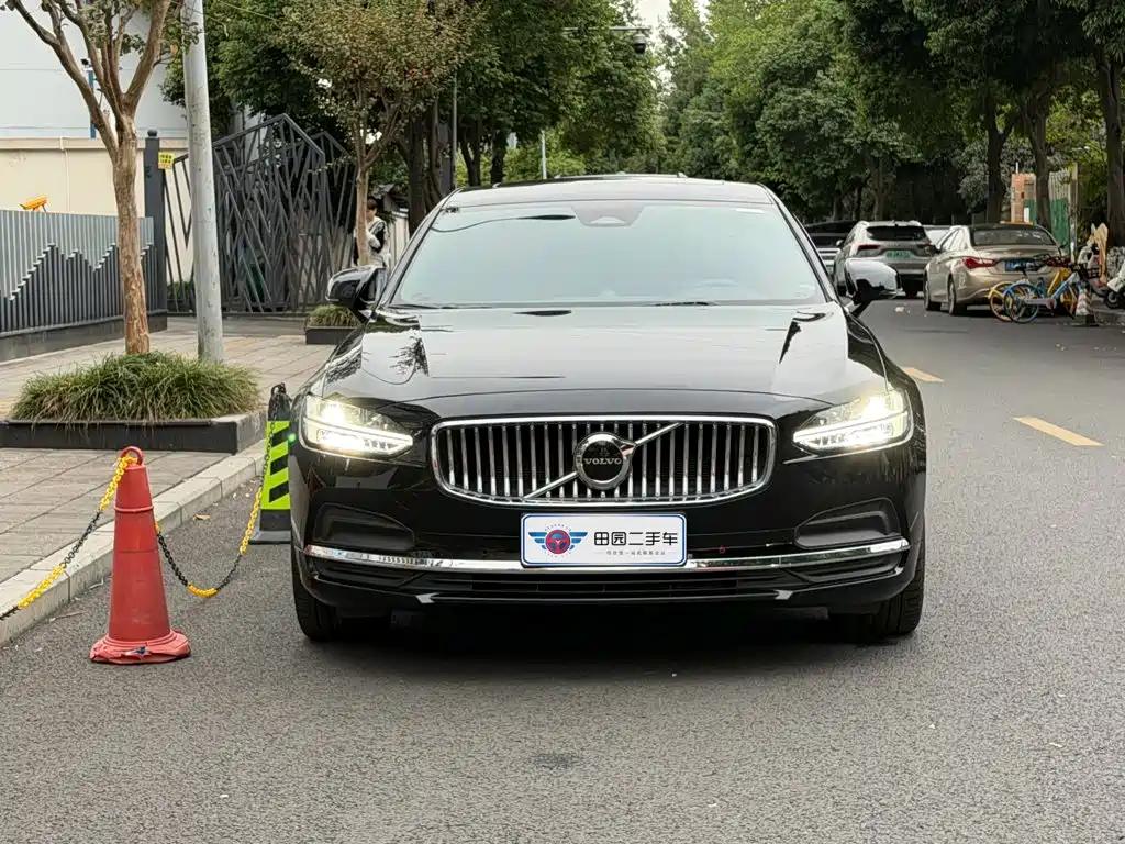 Volvo S90 2023 — фото 2
