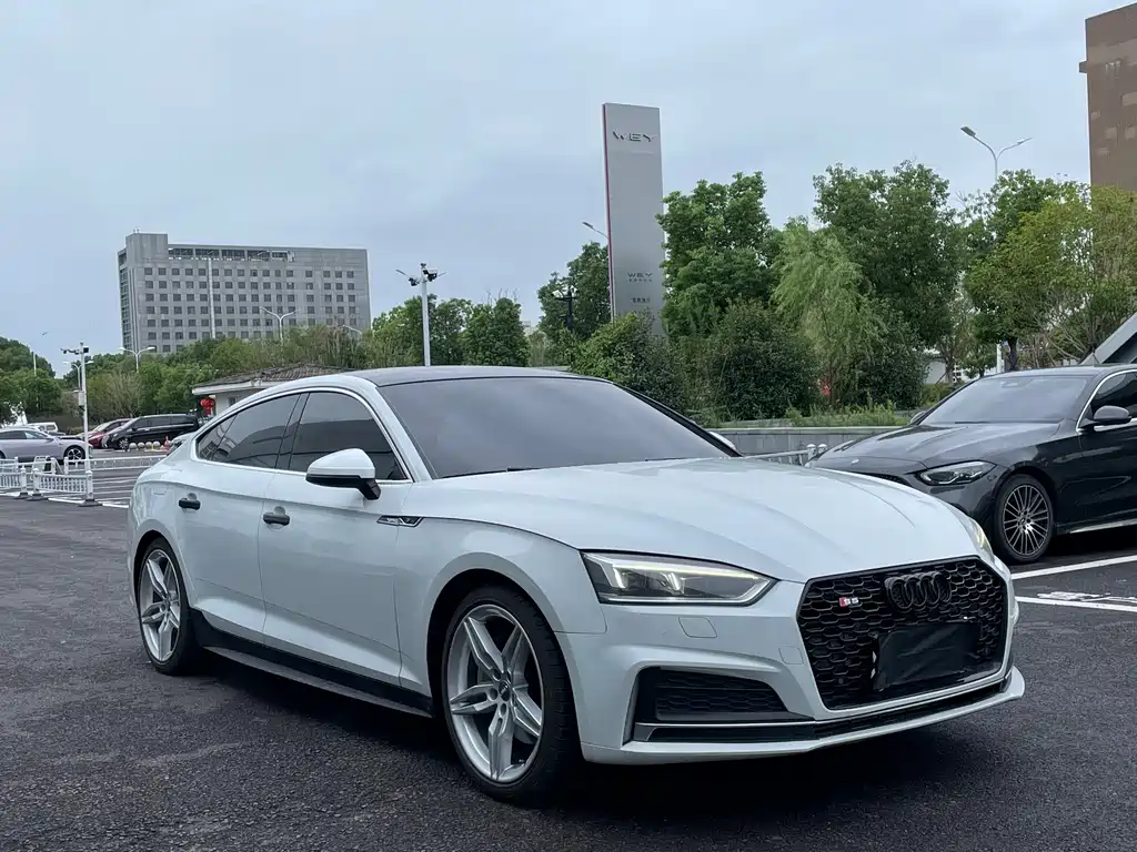 Audi A5 (Import) — миниатюра 3