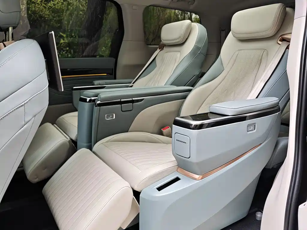 Maxus G90 — миниатюра 14