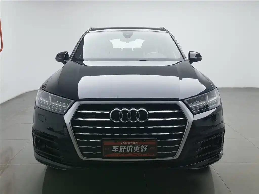 Audi Q7 2019 55 TFSI S line Sport