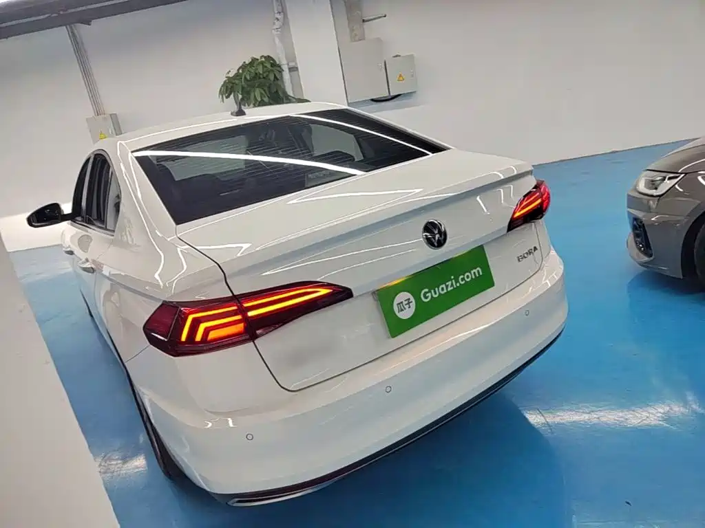 Volkswagen Bora — миниатюра 5