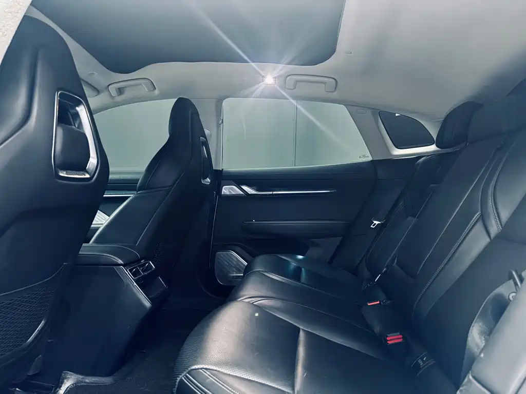 ZEEKR EXTREME KRYPTON 001