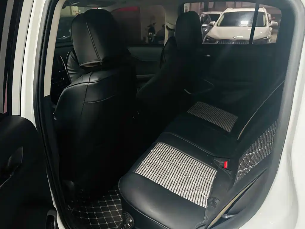 Hyundai BAIC Hyundai ix35 ix35 2018 2.0L AT Enjoy