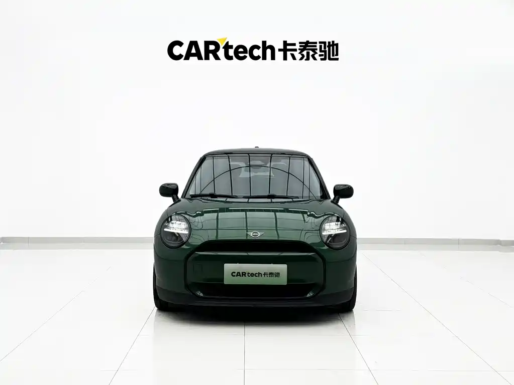 Mini COOPER 2024 456km COOPER E
