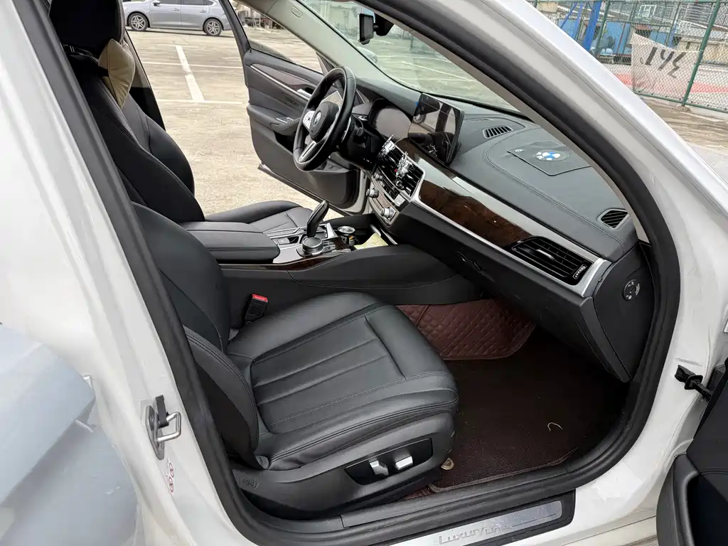 BMW 5 Series 5 2018 525Li Luxury