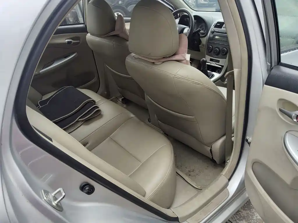 Toyota Corolla — миниатюра 5