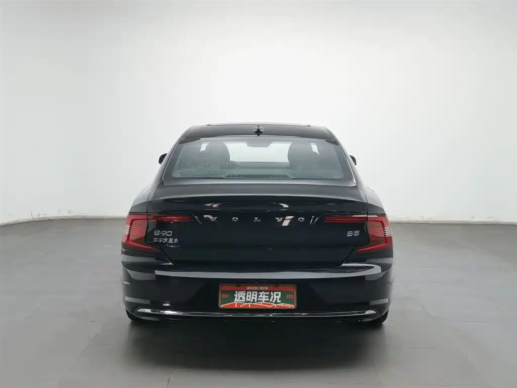 Volvo S90 2021 B5 Luxury
