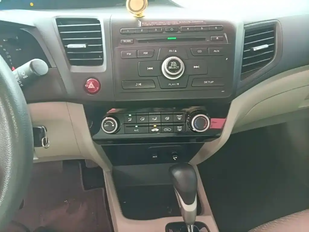 Honda Civic — миниатюра 13