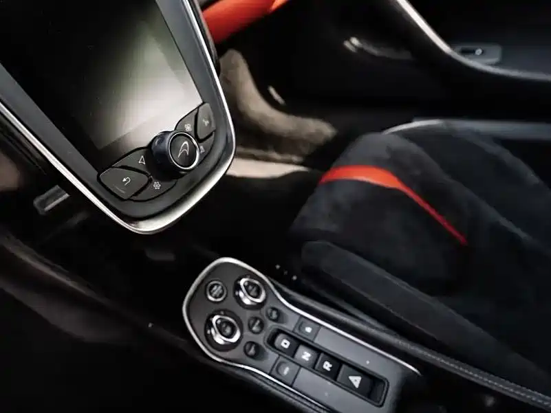 McLaren 540C — миниатюра 4
