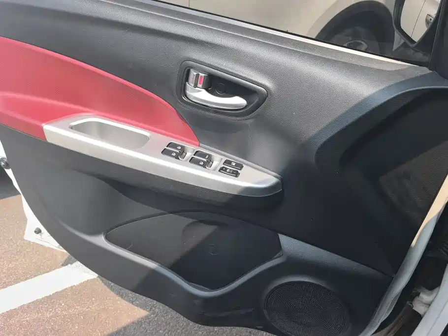 Changan BenBen — миниатюра 7