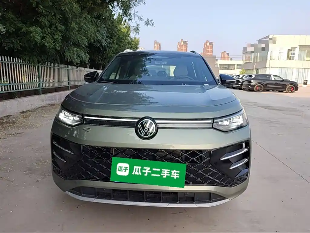 Volkswagen Tayron 2025 L 380TSI Luxury Easy