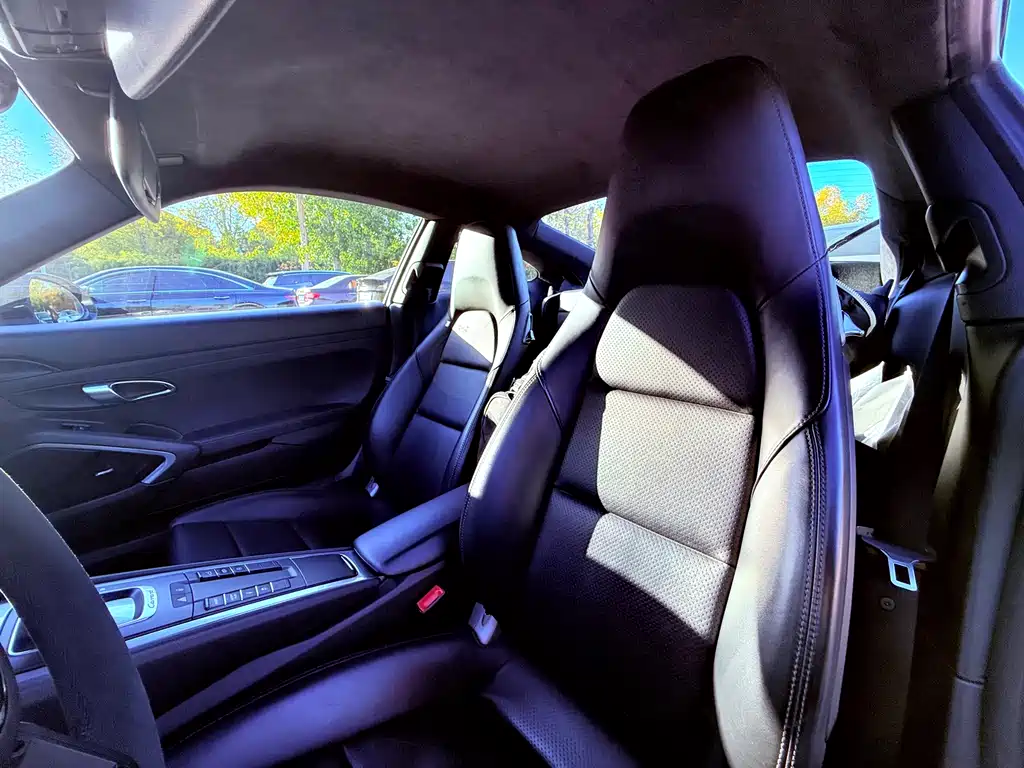 Porsche 911 2013 Carrera 4S 3.8L