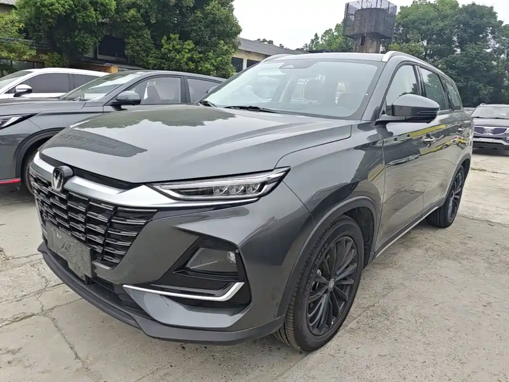 Changan CS75 2026 PRO 1.5T DCT Premium 7 мест
