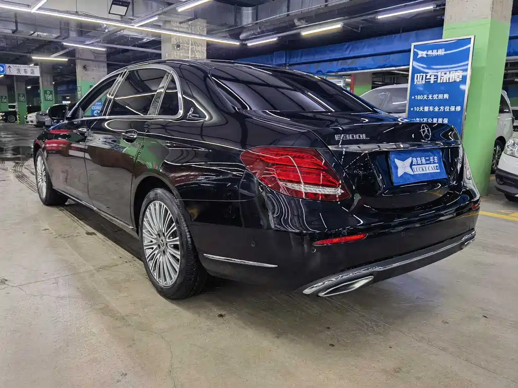 MERCEDES-BENZ E CLASS