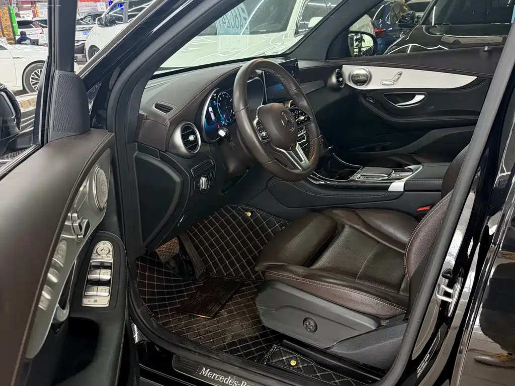 Mercedes-Benz GLC 2020 GLC 260 L 4MATIC