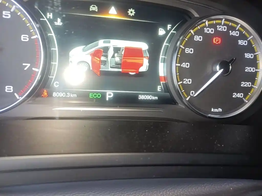 GAC Motor Trumpchi M8 — миниатюра 17