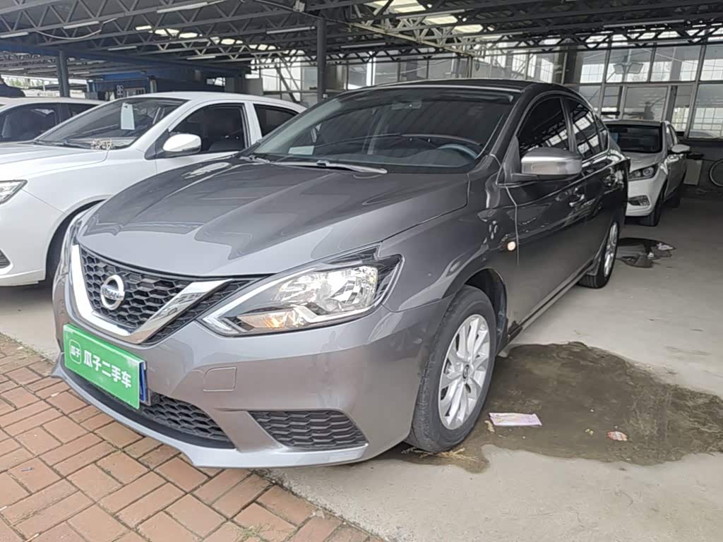 Nissan Sylphy 1.6 л 2024 г. Серебристо-серый, пробег 25800 км