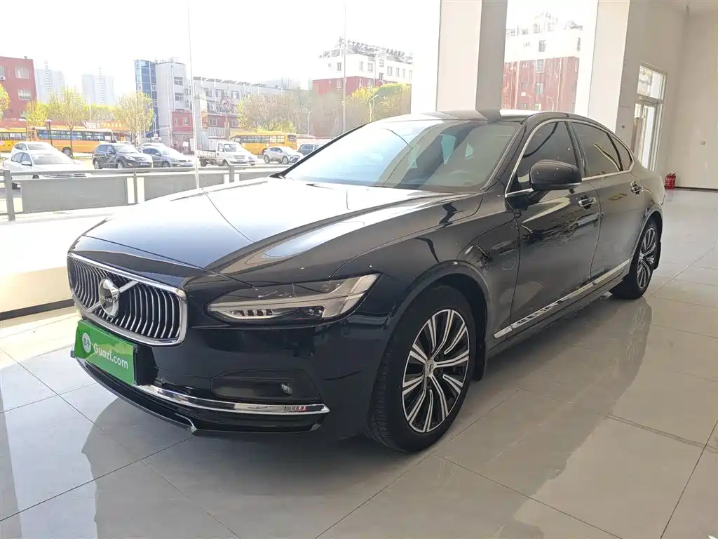 Volvo S90 2021 B5 Luxury