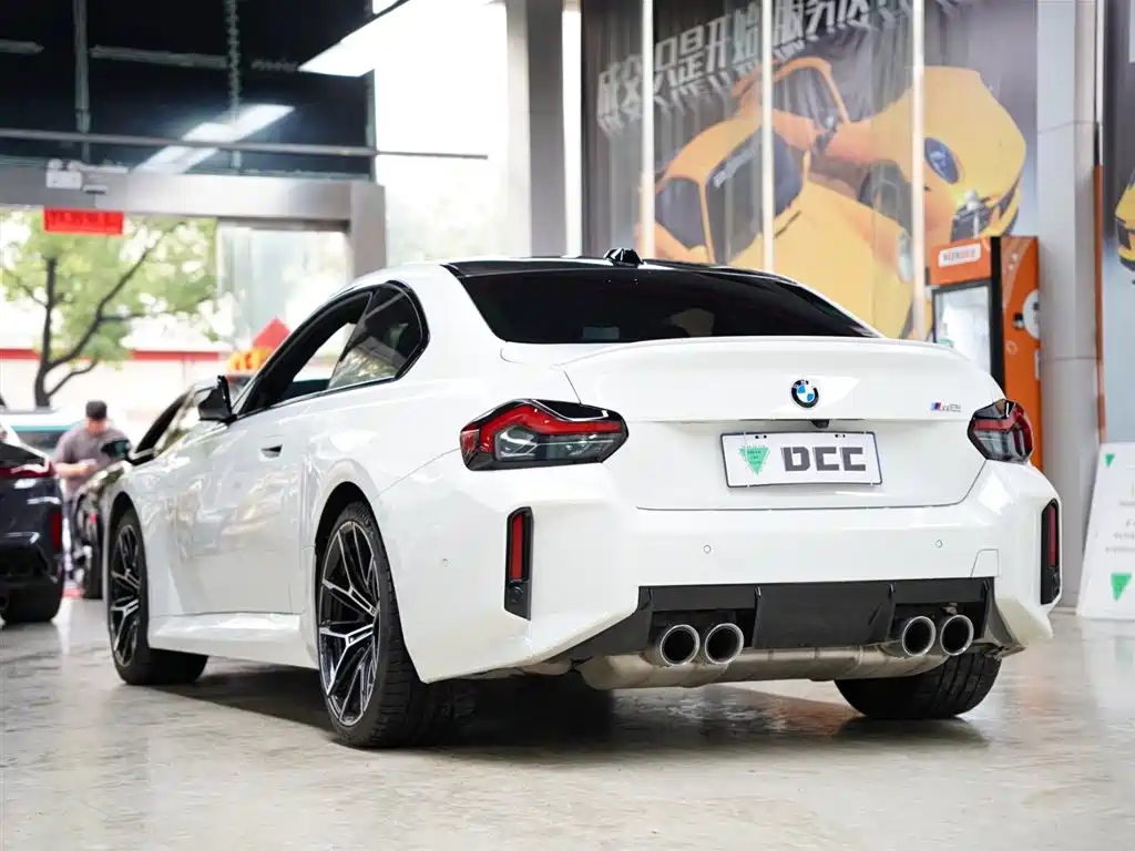 BMW M2 2023 M2