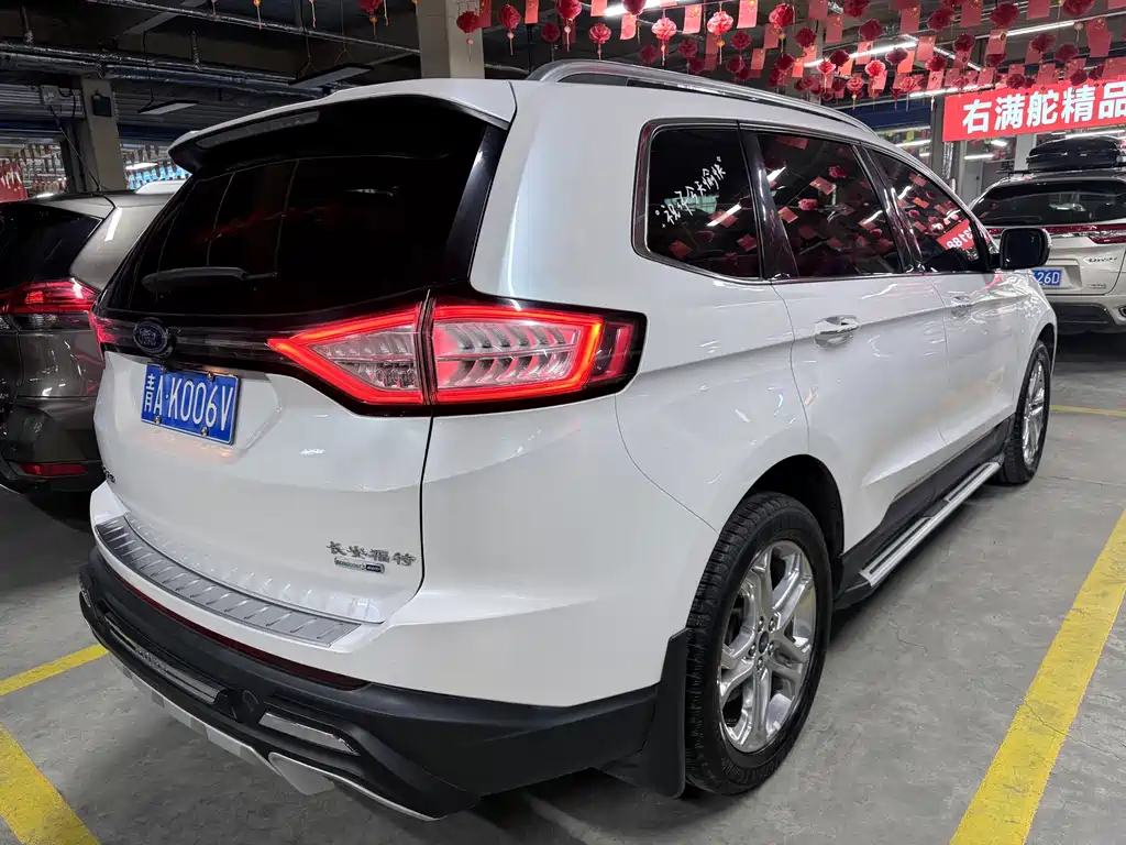 Ford Edge — миниатюра 19