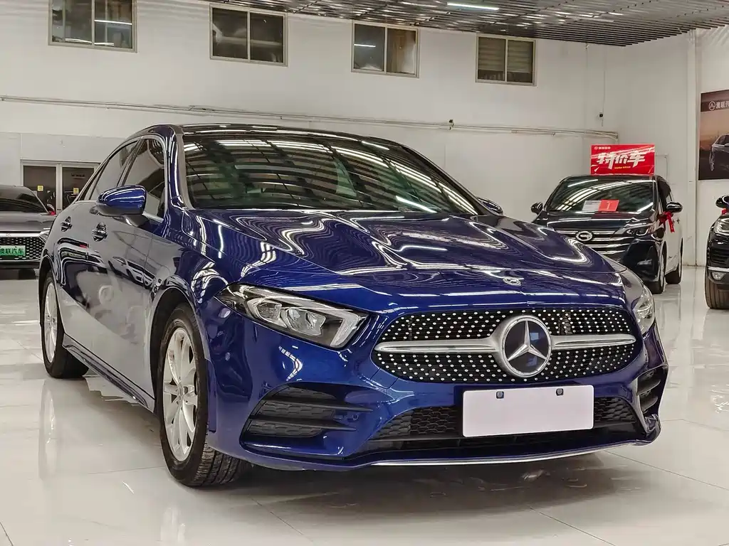 MERCEDES-BENZ A CLASS