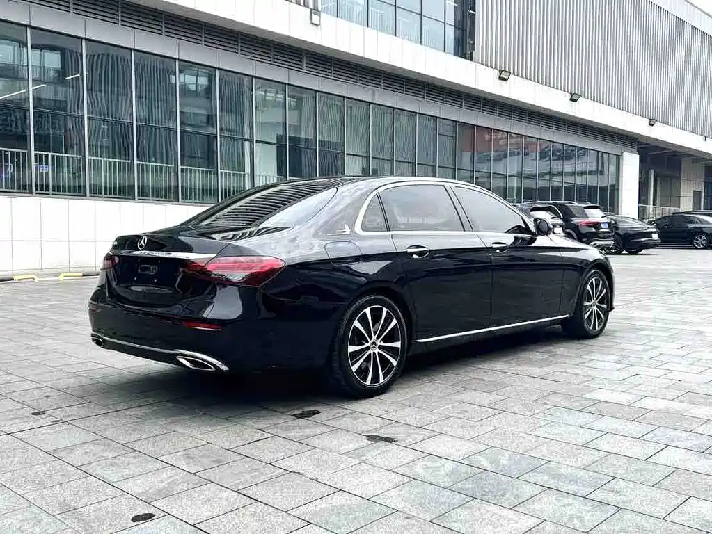 Mercedes-Benz E-Class E 2023 E 350 e L Sport