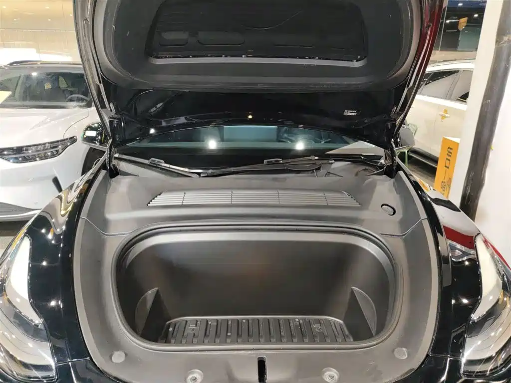 Tesla Model Y — фотографии объявления, Фото 20