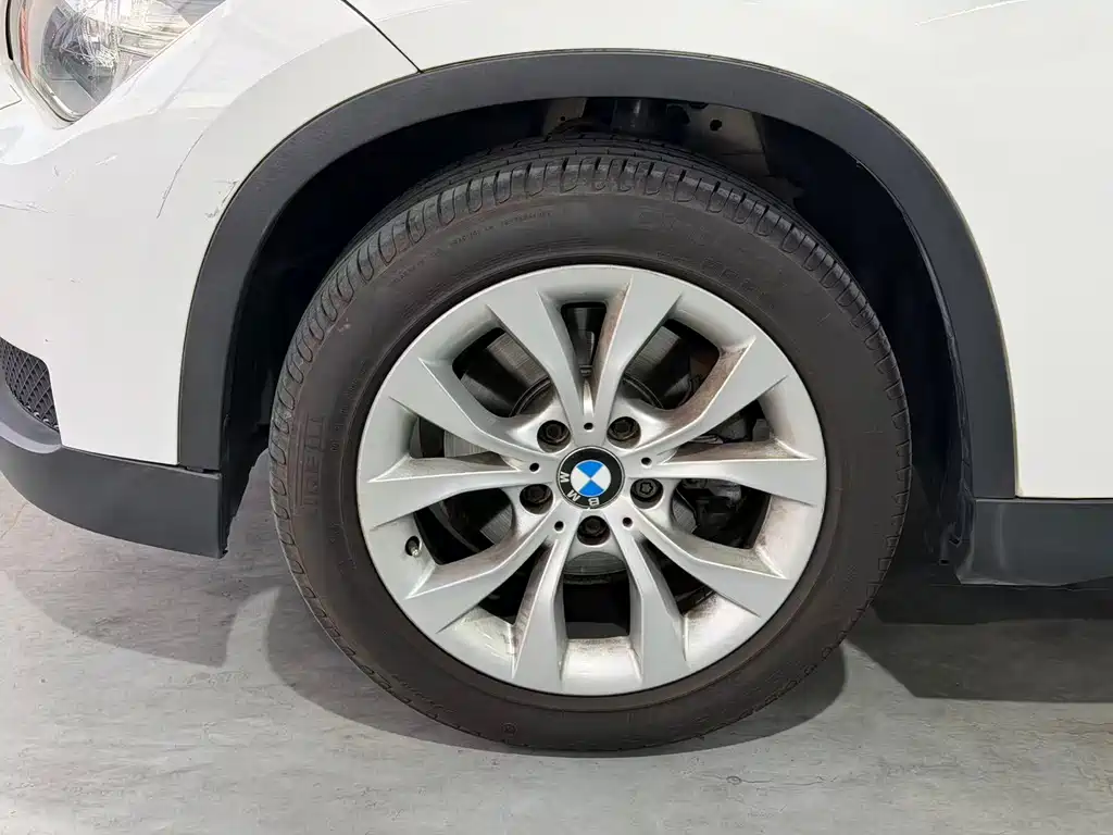 BMW X1 — миниатюра 4