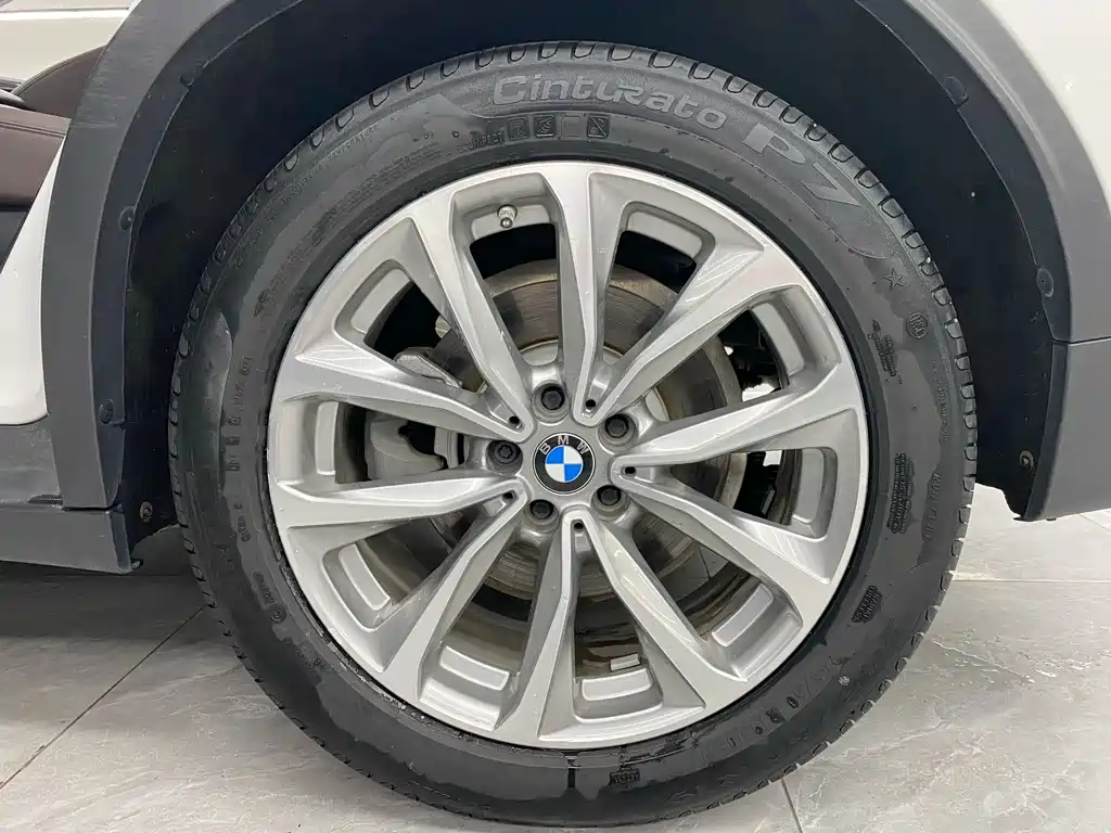BMW X3 — миниатюра 24