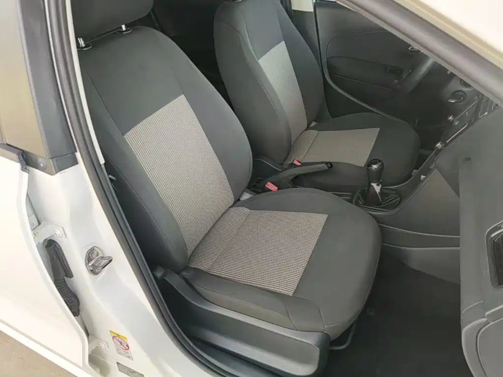 Volkswagen Polo — миниатюра 25