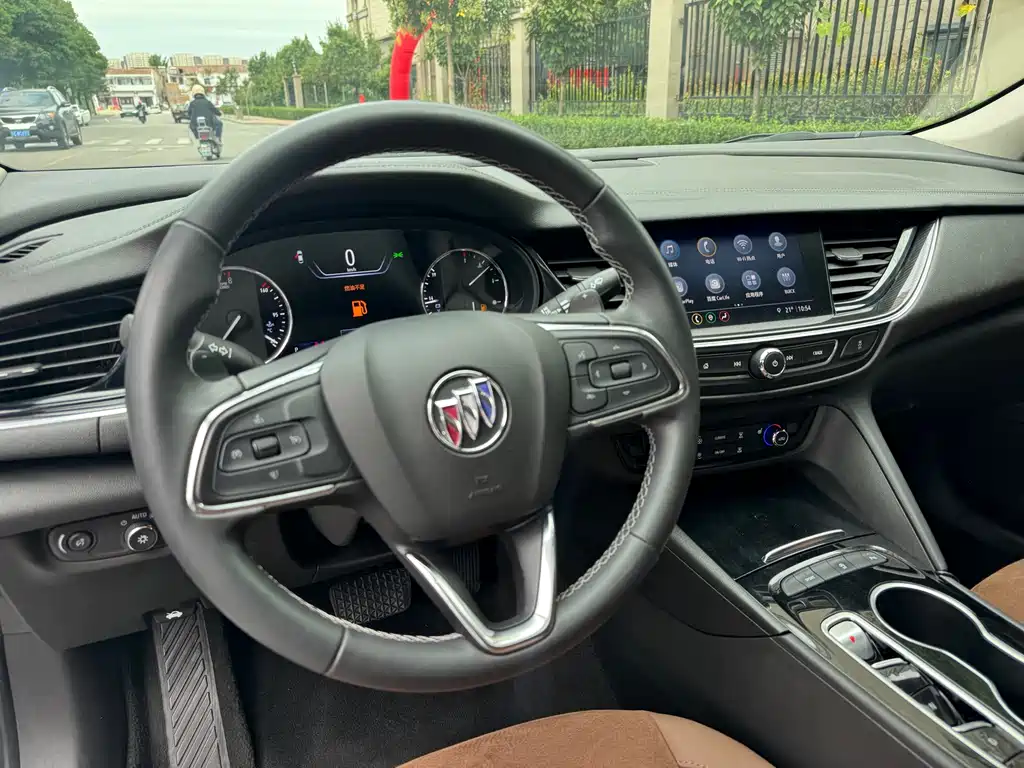 Buick Regal — миниатюра 4