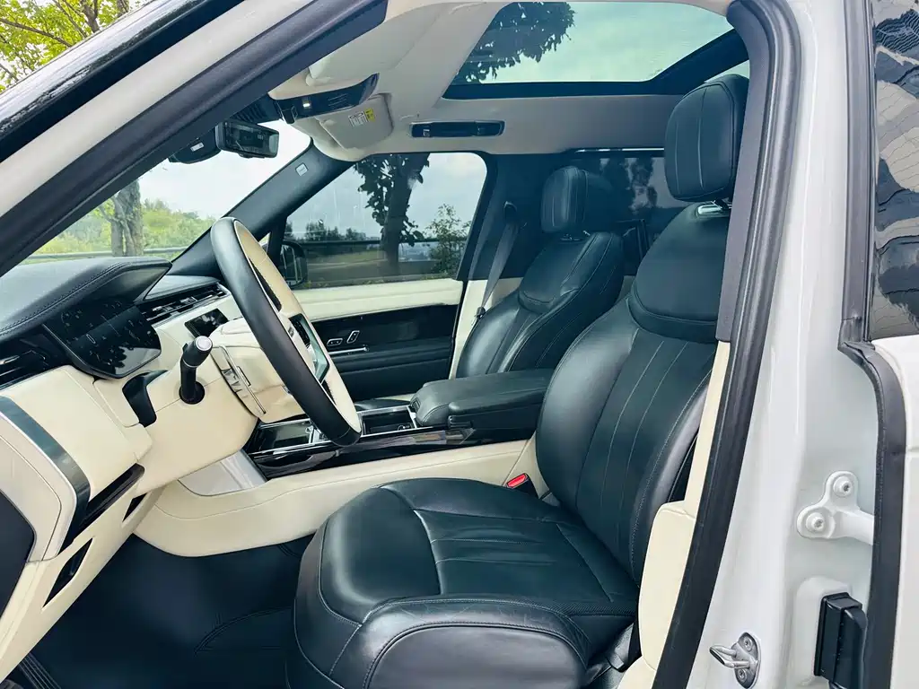 Land Rover Range Rover — миниатюра 7