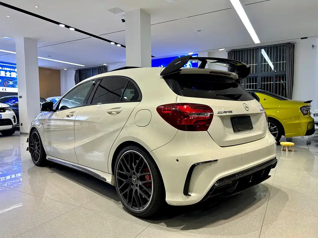 MERCEDES-BENZ A CLASS AMG