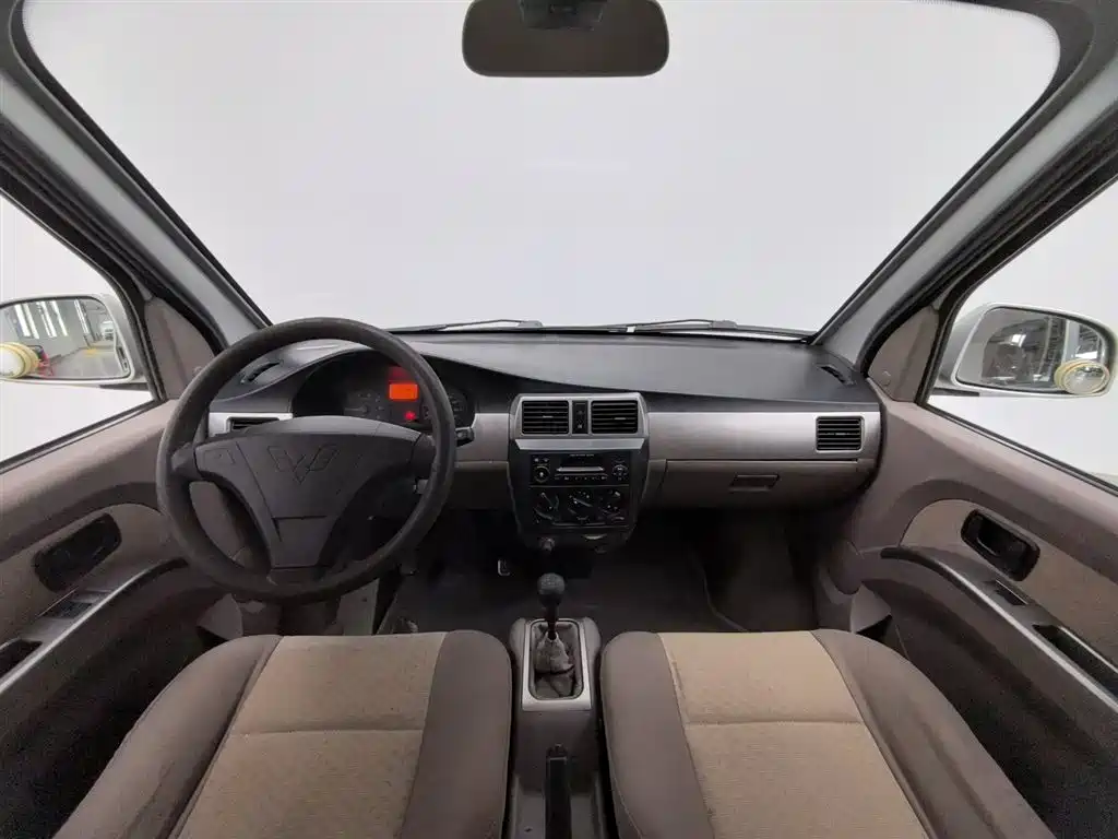 Wuling Rongguang 2011 1.2L