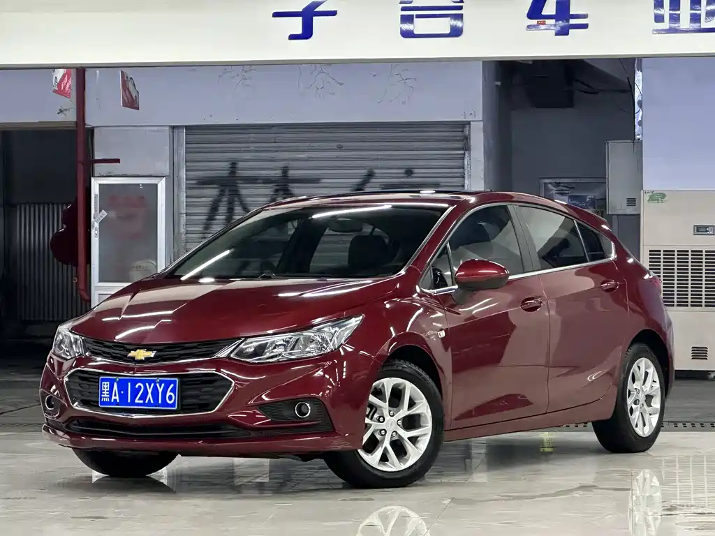 CHEVROLET CRUZE