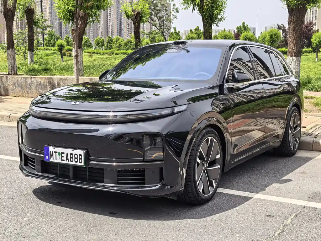 Li Auto Li L7 2025