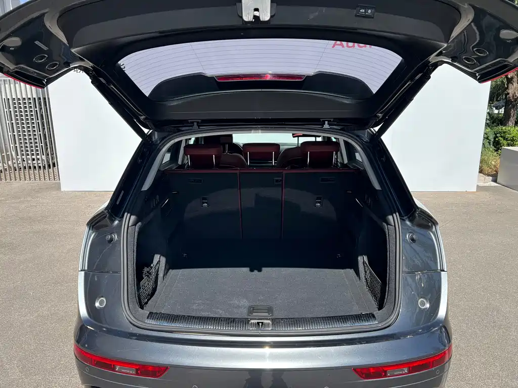 Audi Q5L — миниатюра 13