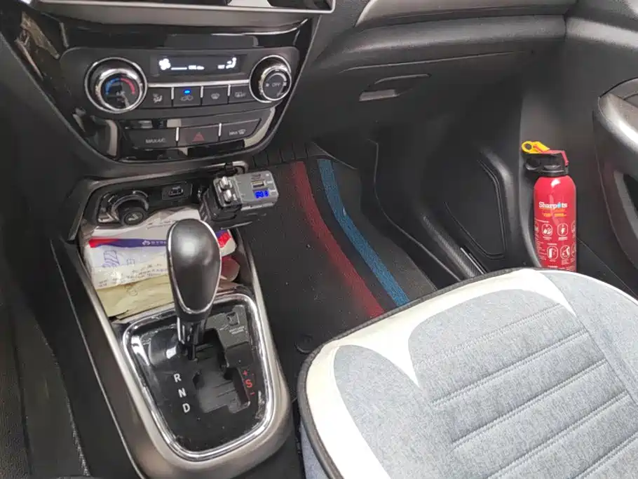 Changan CS15 — миниатюра 16