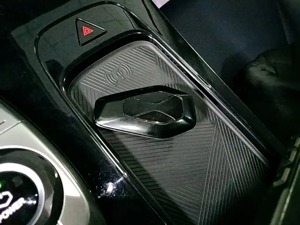 ARCFOX Alpha T — миниатюра 9