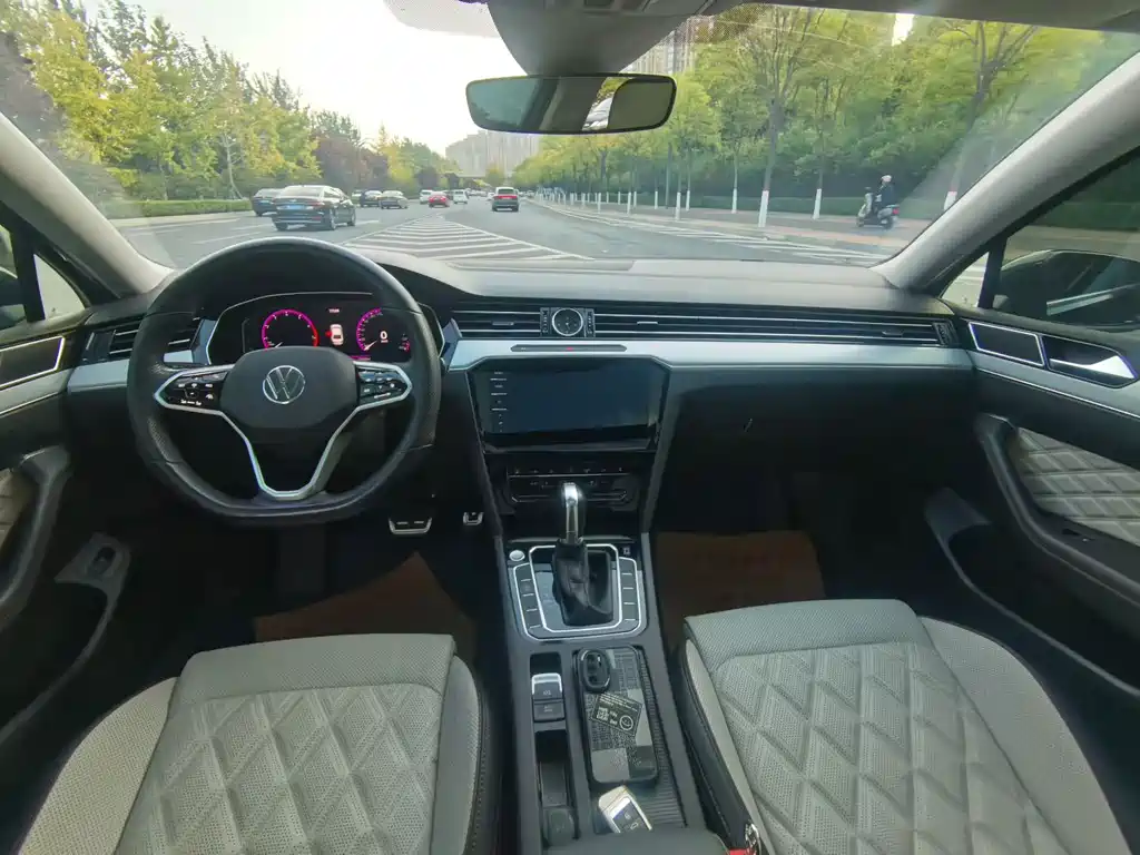 Volkswagen Magotan — миниатюра 6