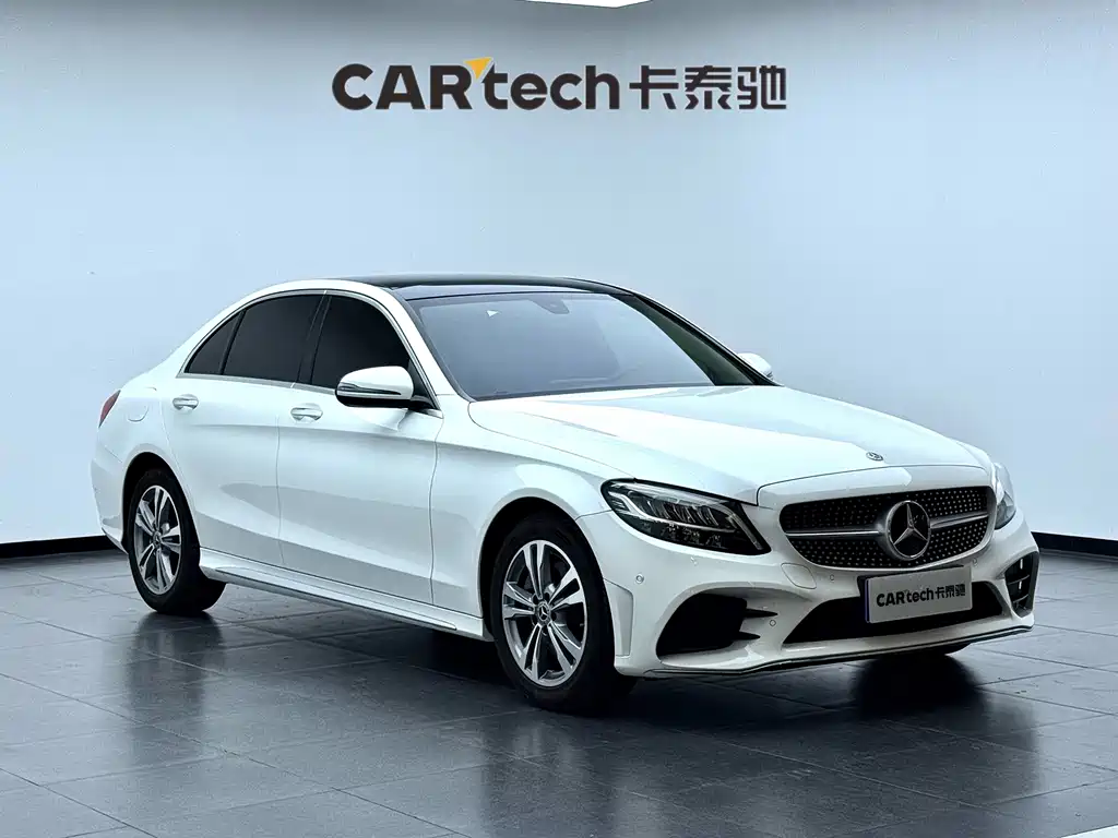Mercedes-Benz C-Class — миниатюра 3