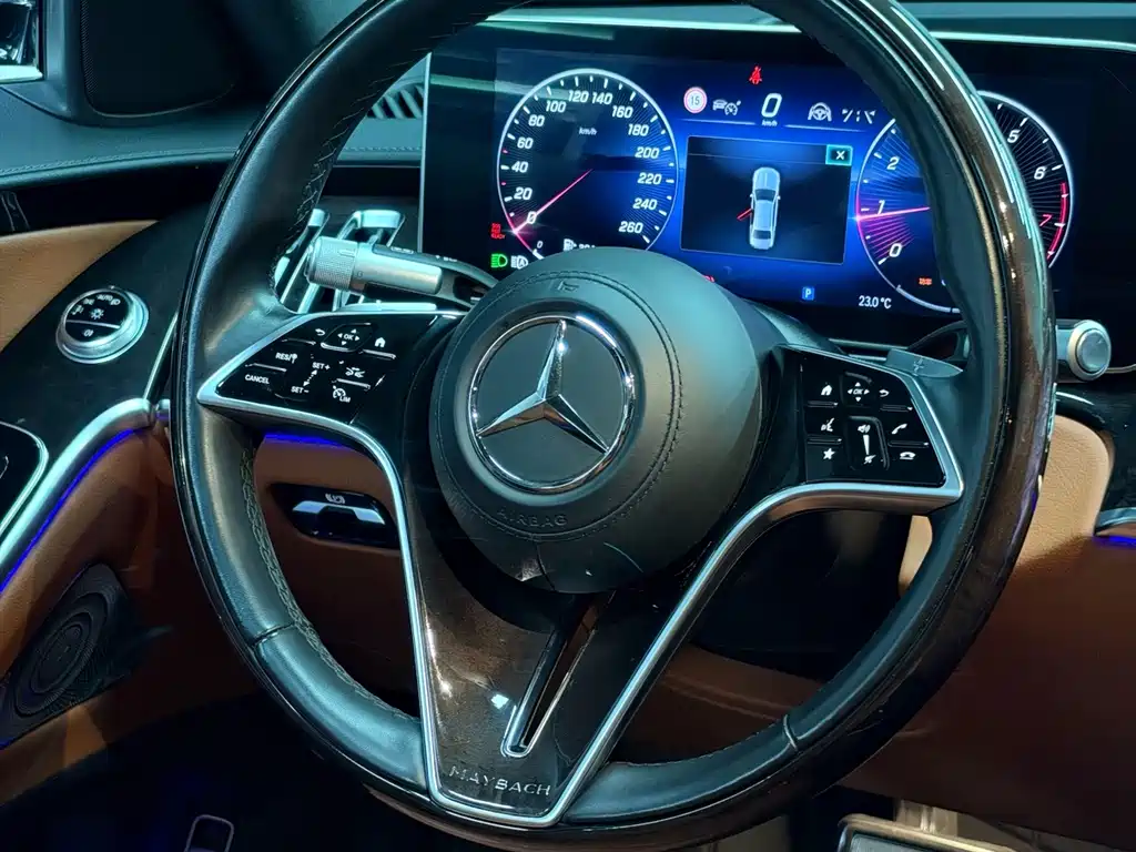 Mercedes-Benz S-Class — миниатюра 23