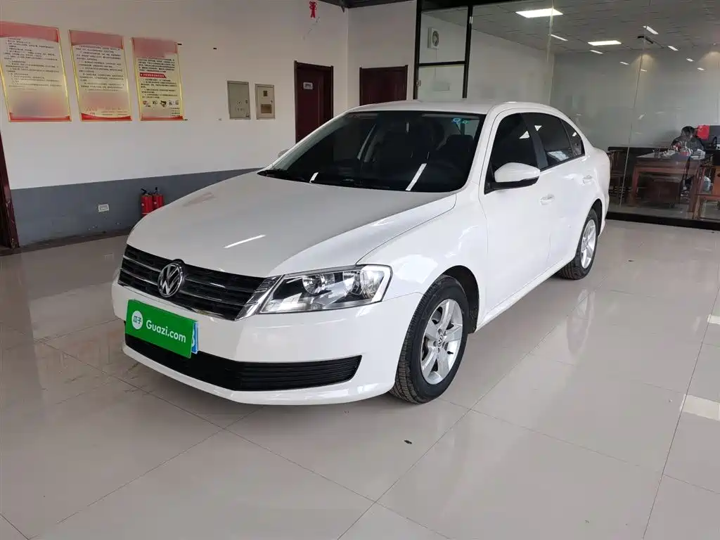 Volkswagen Lavida 2015