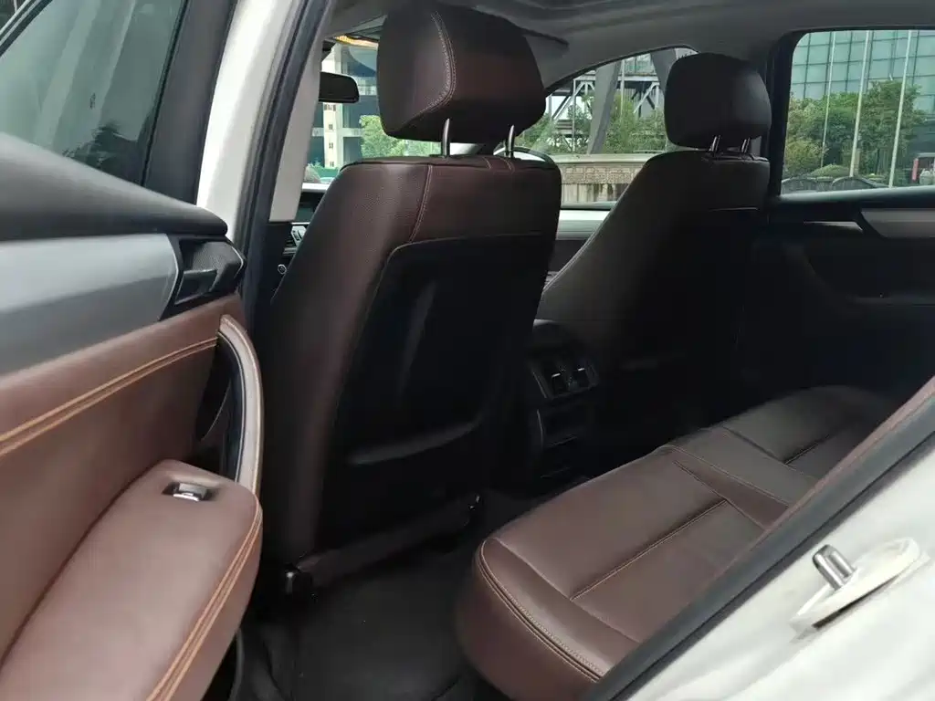 BMW X4 — миниатюра 6