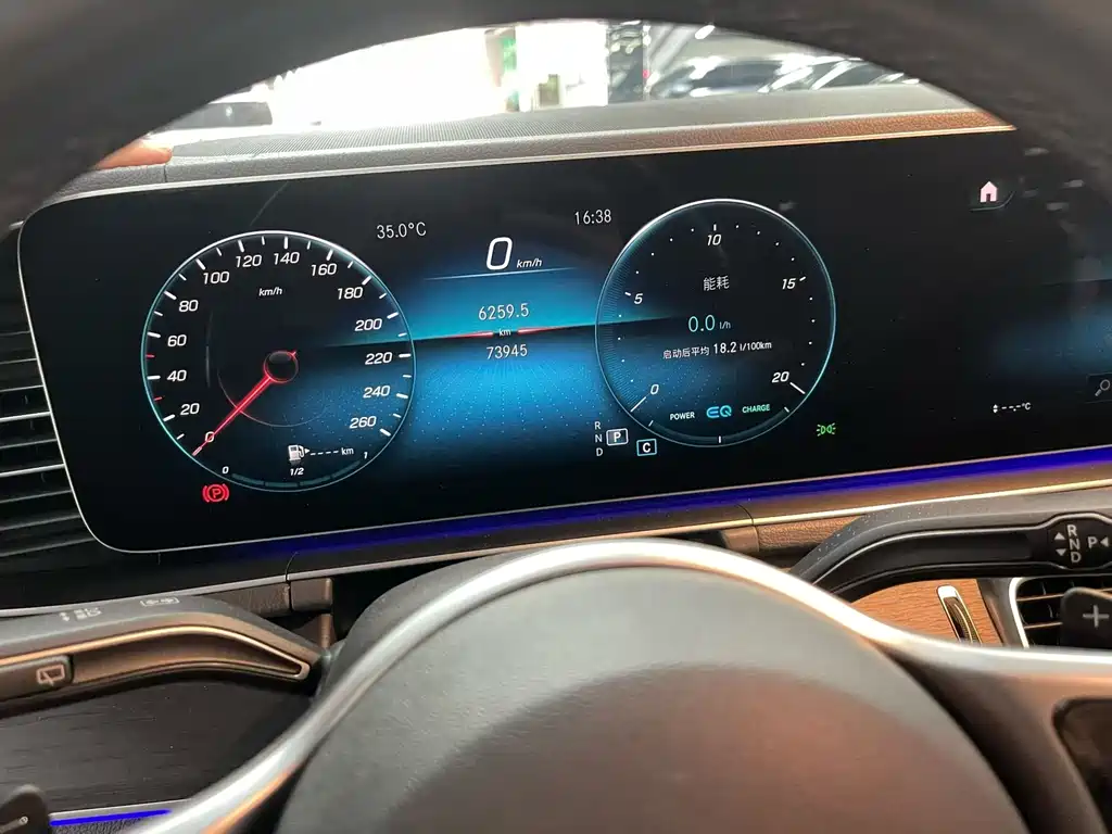 Mercedes-Benz GLE (Import) — миниатюра 8