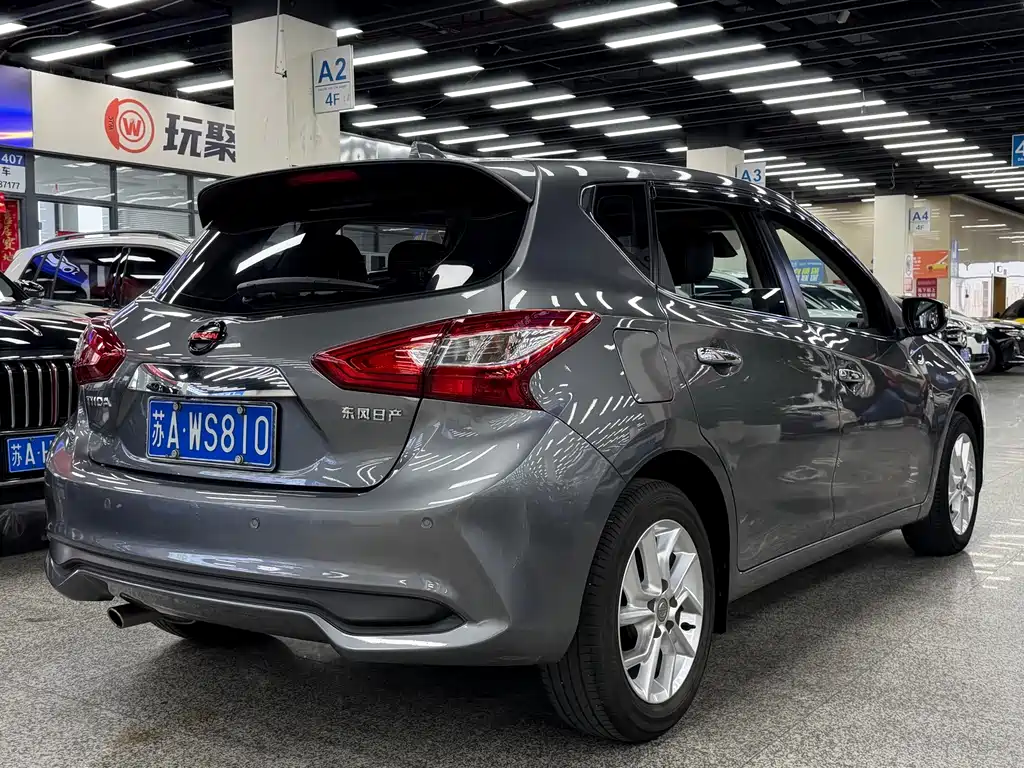 Nissan Tiida — миниатюра 21