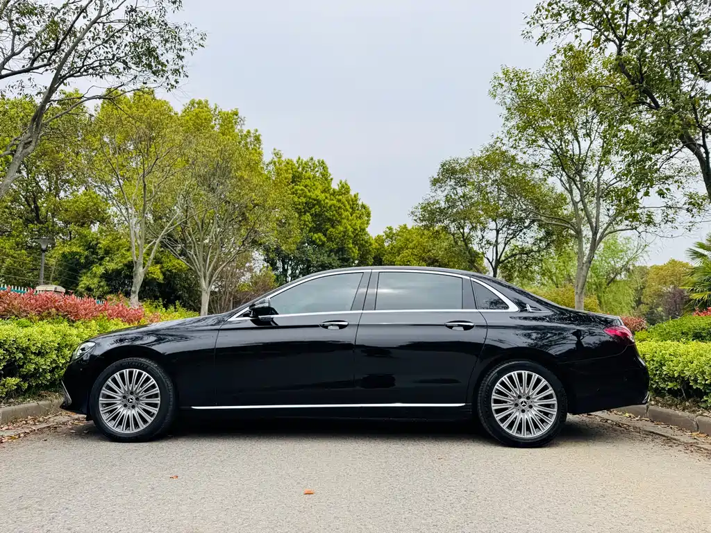 Mercedes-Benz E-Class E 2023 E 300 L Luxury