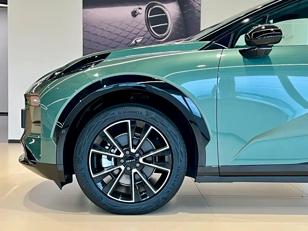 Zeekr X 2025 мест