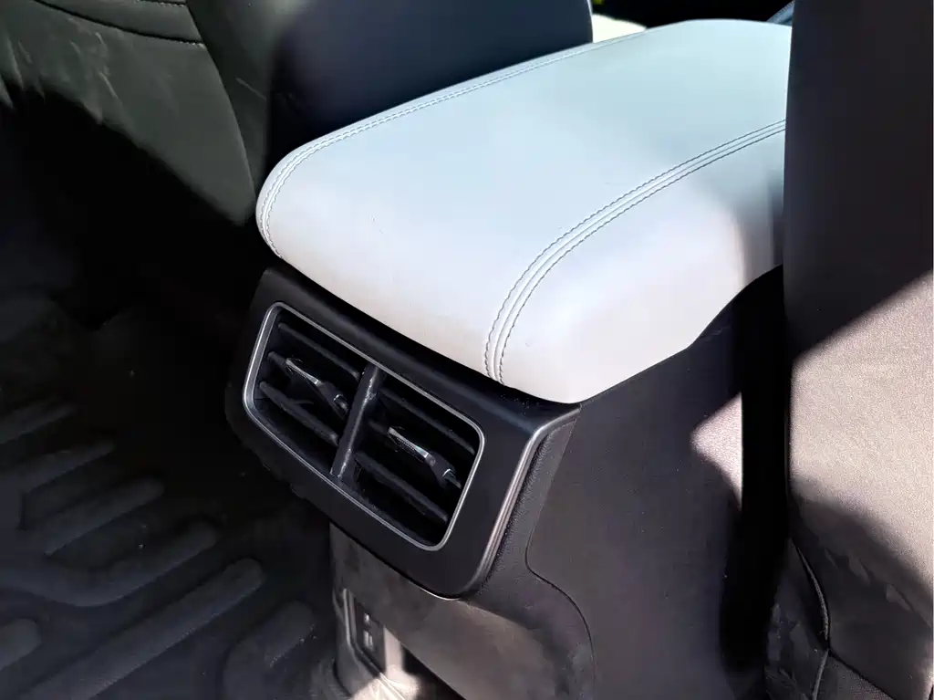 BYD SEAL 06 NEW ENERGY