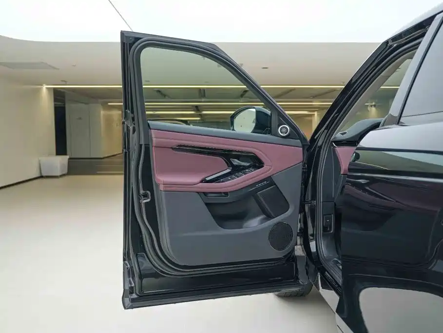 Land Rover Evoque — миниатюра 15